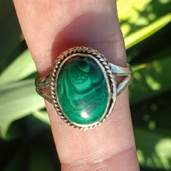 Jewelry - 925 Malachite ring Sz. 9